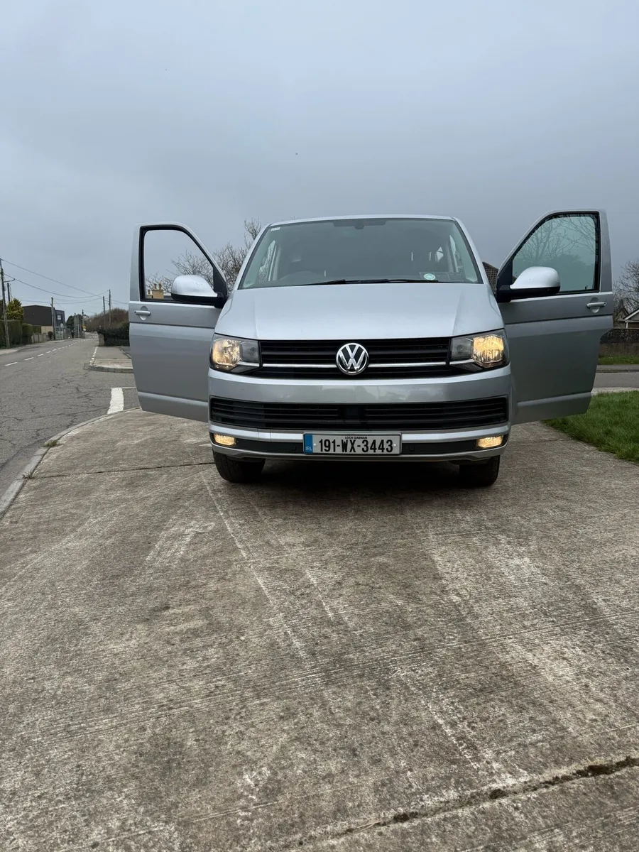 Volkswagen transporter - Image 2