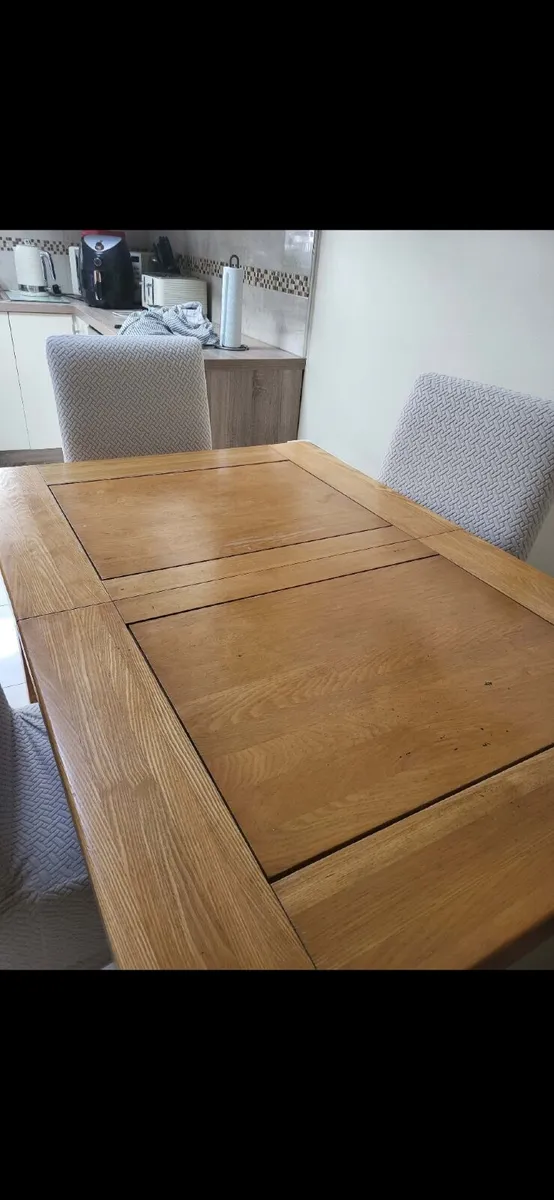 Kitchen table - Image 2