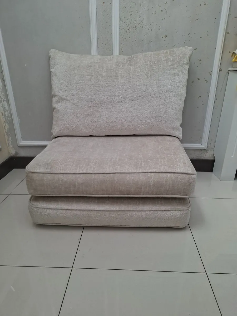 Sofa Chair - Image 1