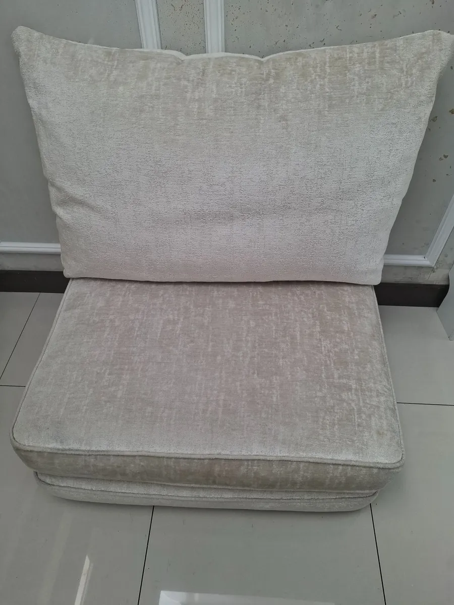 Sofa Chair - Image 2