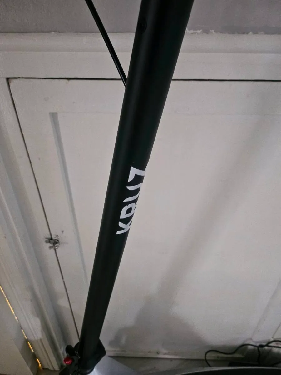 Kruz electric scooter - Image 2