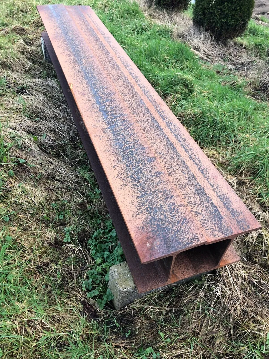 Steel girders - Image 1