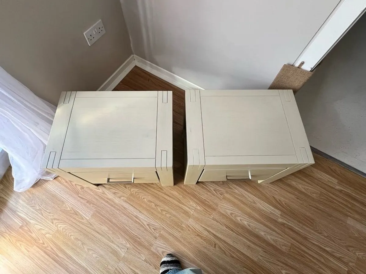 Bedside lockers - Image 2