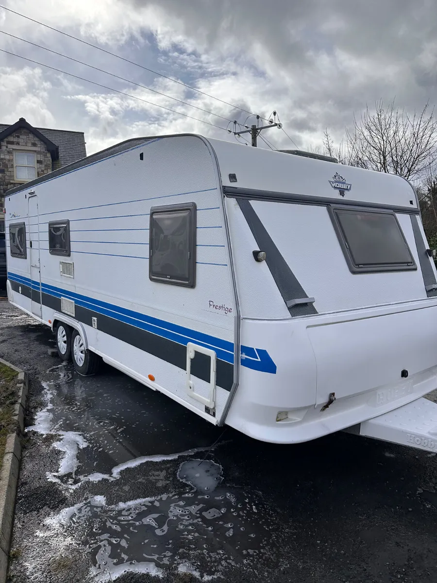 ✨BARGAIN HOBBY PRESTIGE 6 BERTH✨ - Image 1