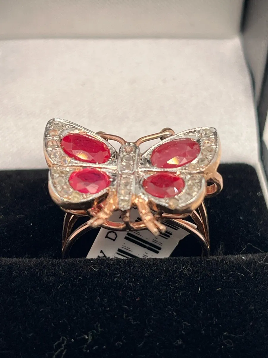 9k rose gold butterfly ring with rubies & diamonds - Image 2