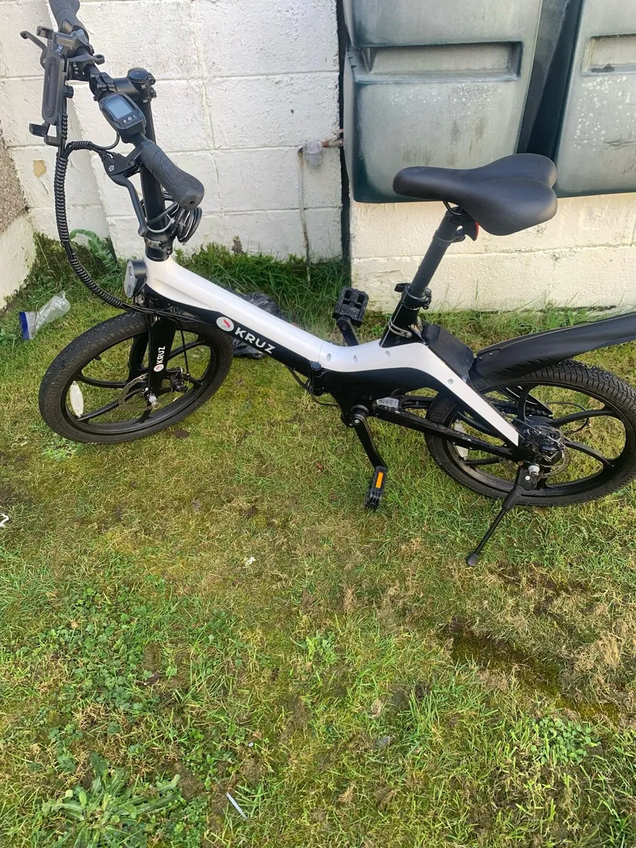 kruz electric bike brand new condition 180 miles - Image 1