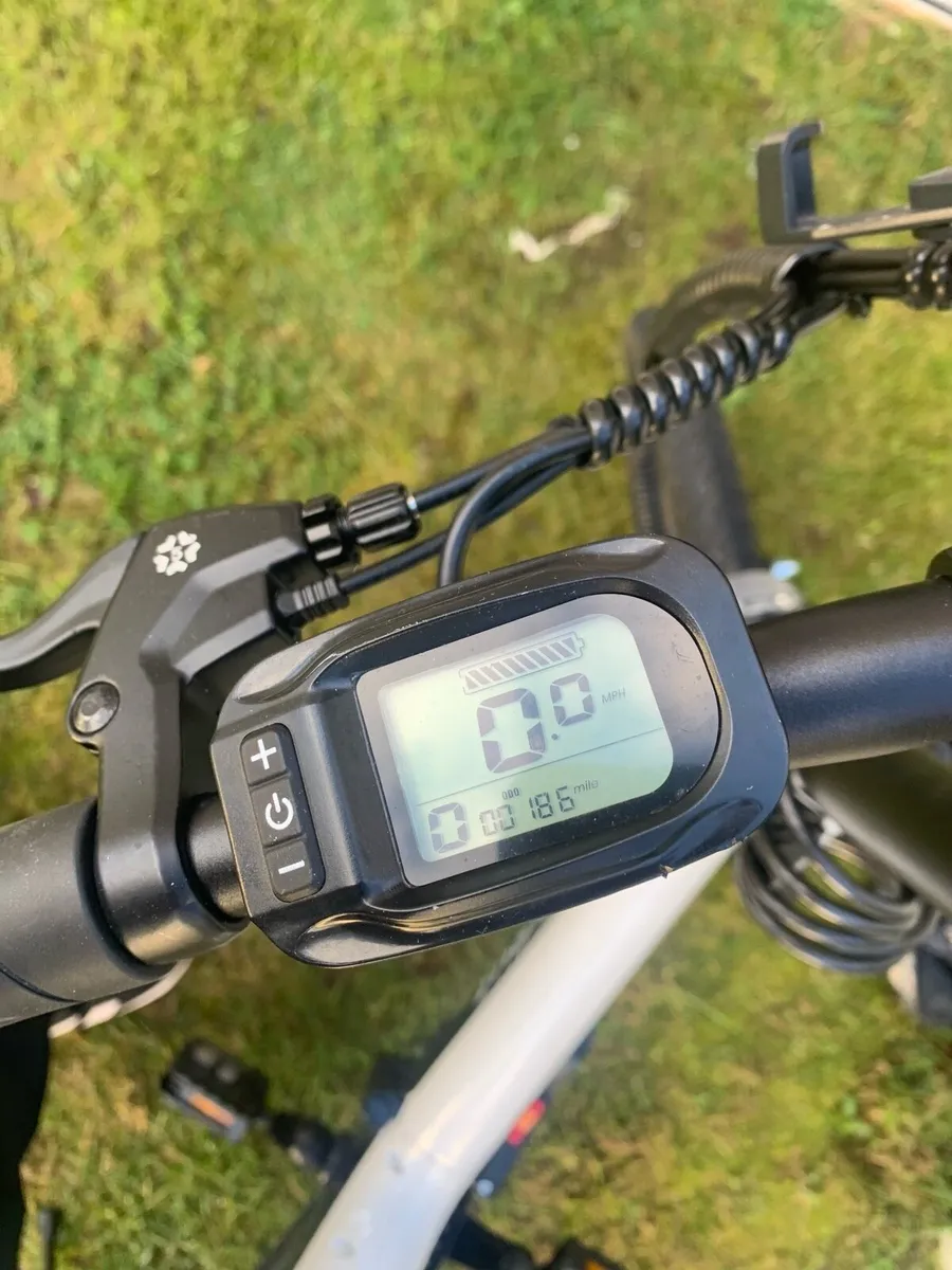 kruz electric bike brand new condition 180 miles - Image 4