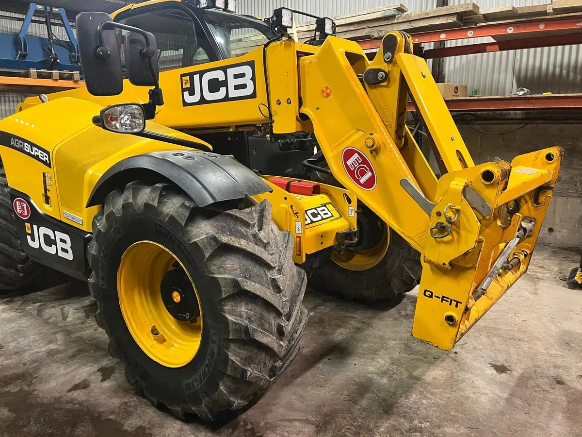 Jcb Q fit Hitch - Image 1