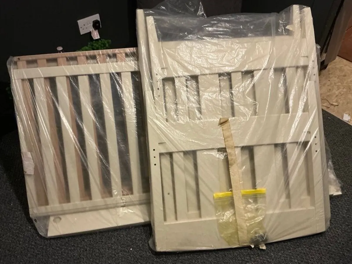 Cot Bed and Changing Unit - Image 1