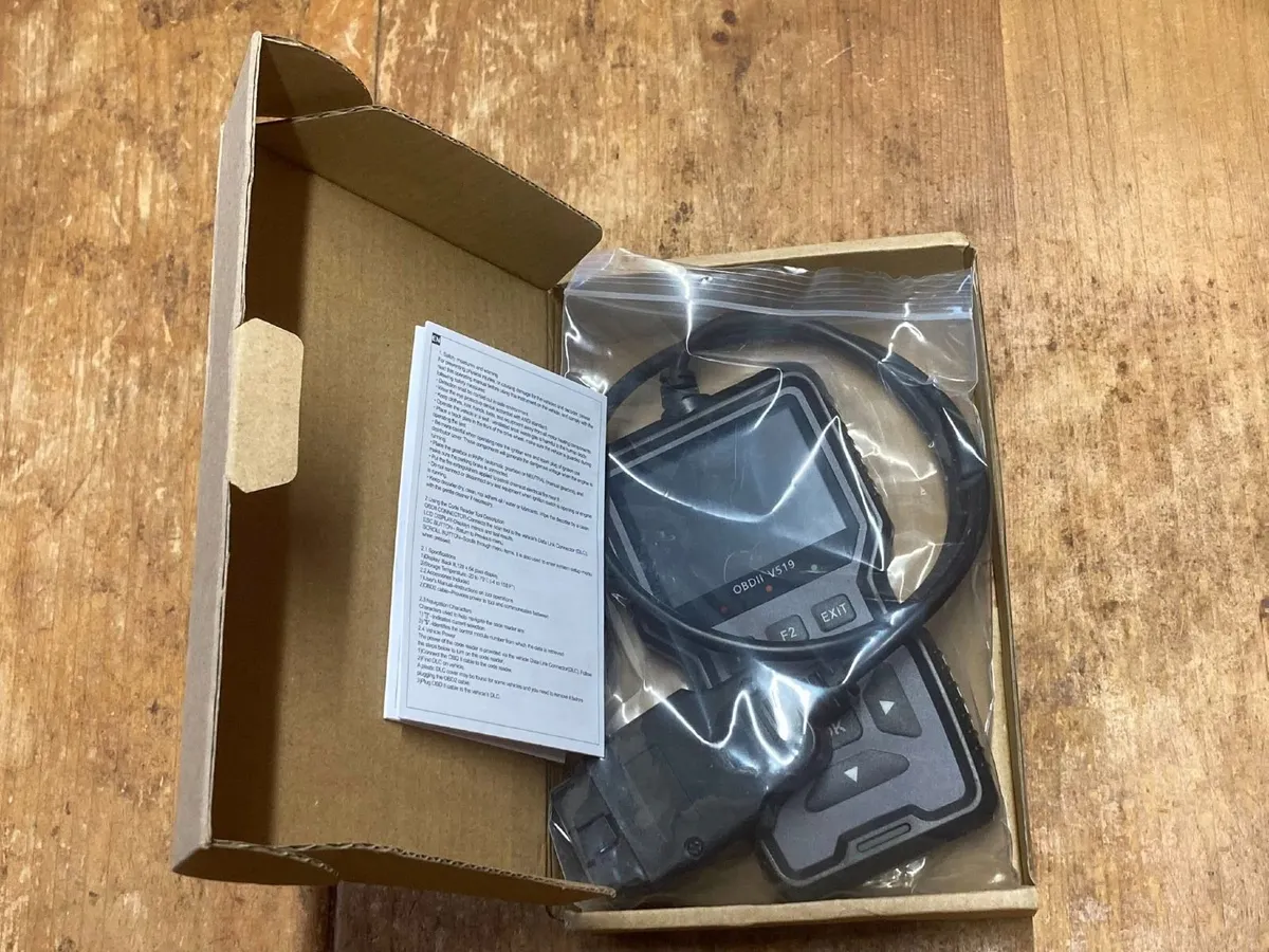 OBD2 V519 Car Diagnostic Scanner – Brand New - Image 4