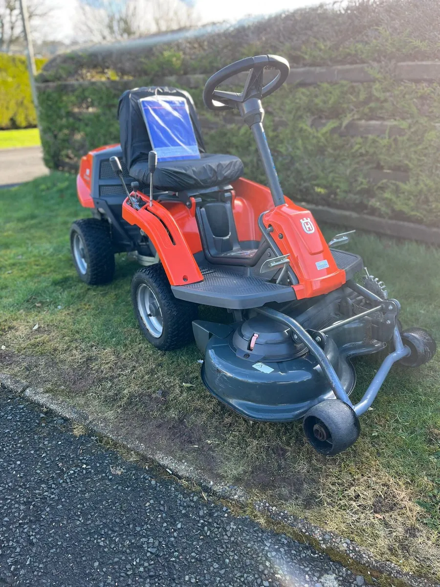 Husquvarna rider petrol ride on lawnmower - Image 1