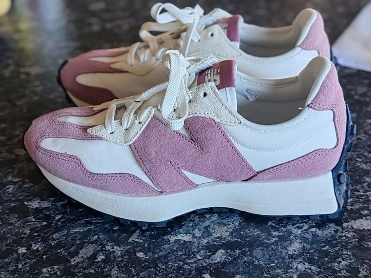 New balance trainers - Image 3