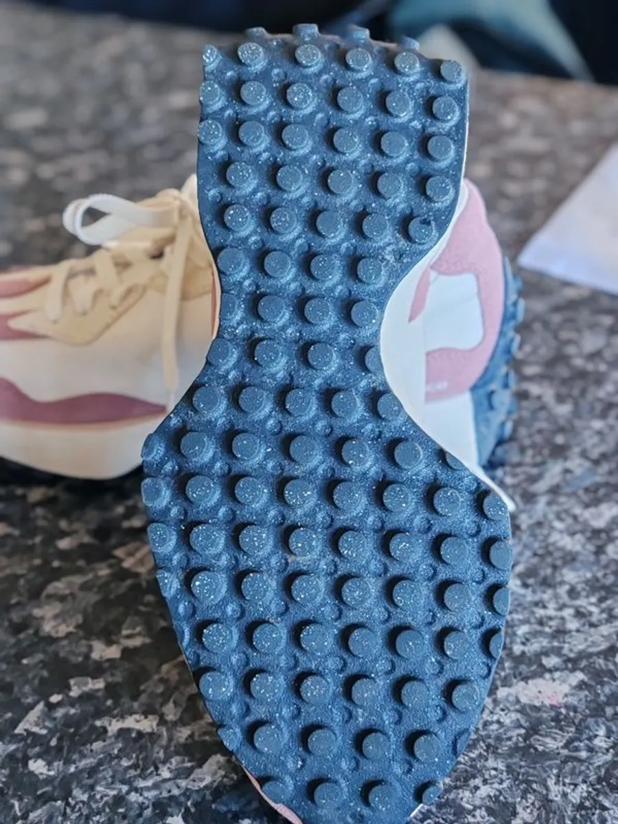 New balance trainers - Image 4