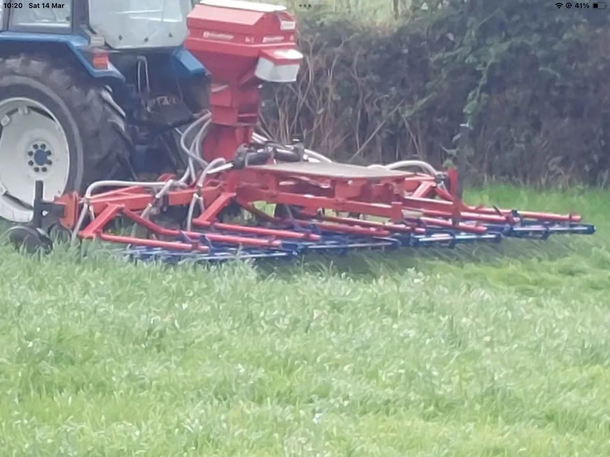 Grass seed drill - Image 4