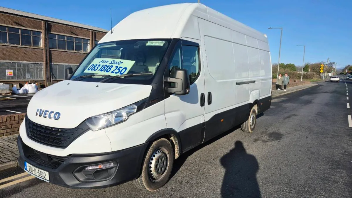 IVECO 35.180 Daily - Image 1