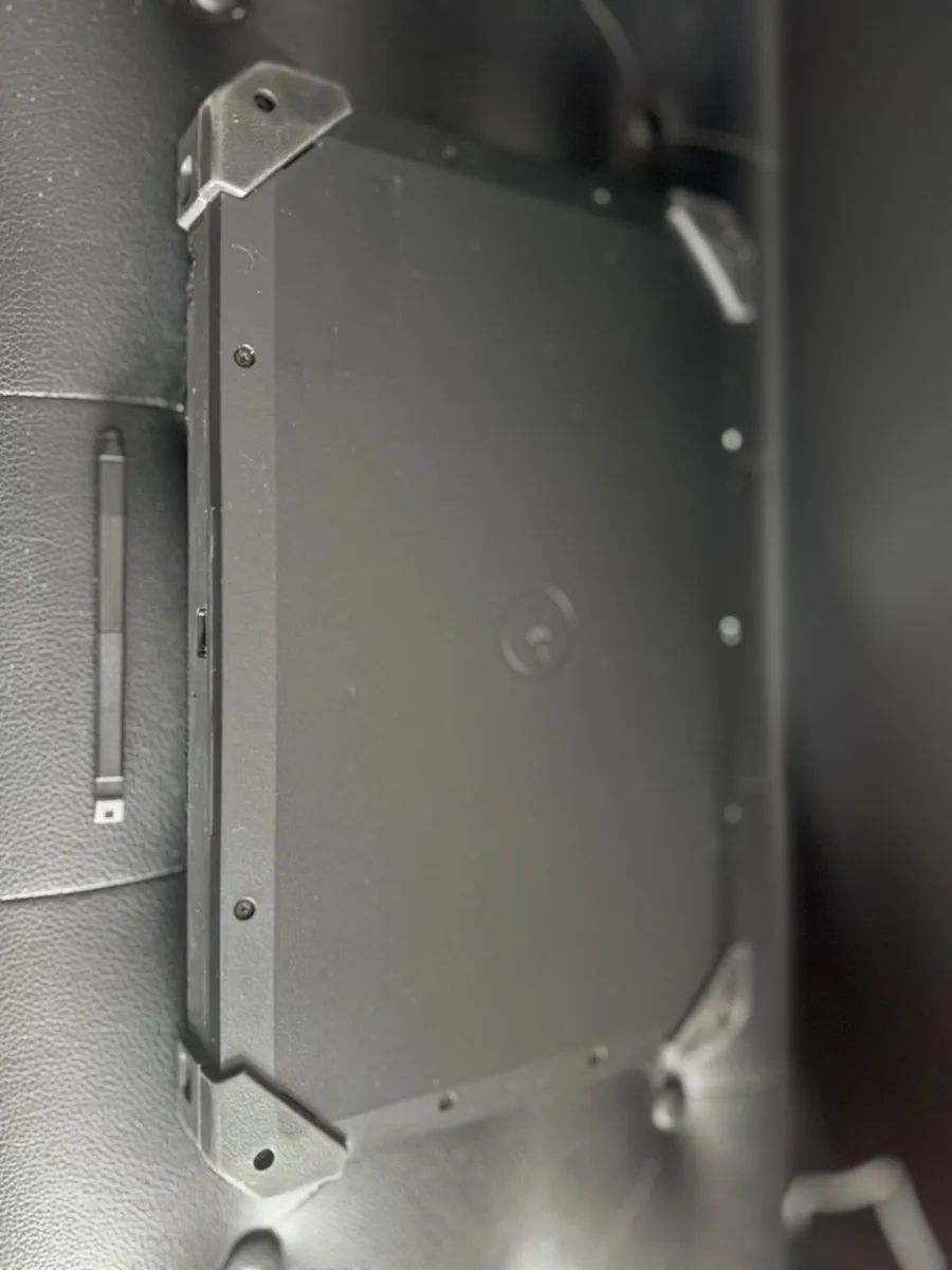 Dell Latitude 7220 Rugged Military Grade Laptop i5 - Image 2