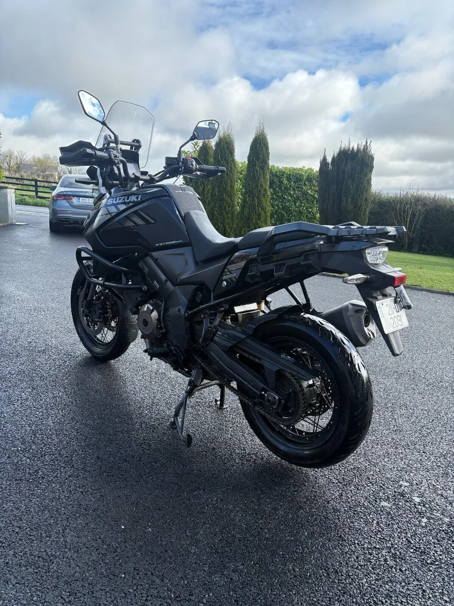 Suzuki dl1050 v strom 2021 - Image 3