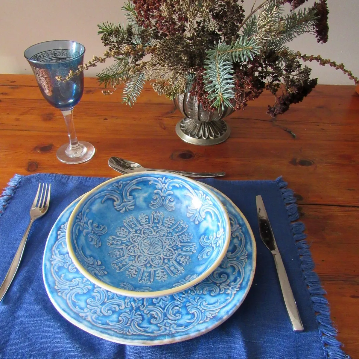 Patio Dinner Set of  4 Plates, Bowls & Glasses - Image 1