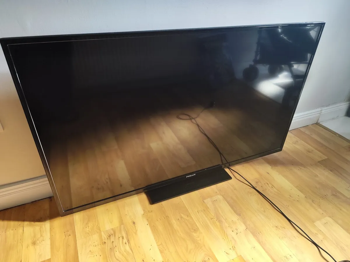 55inch hd TV finlux - Image 1