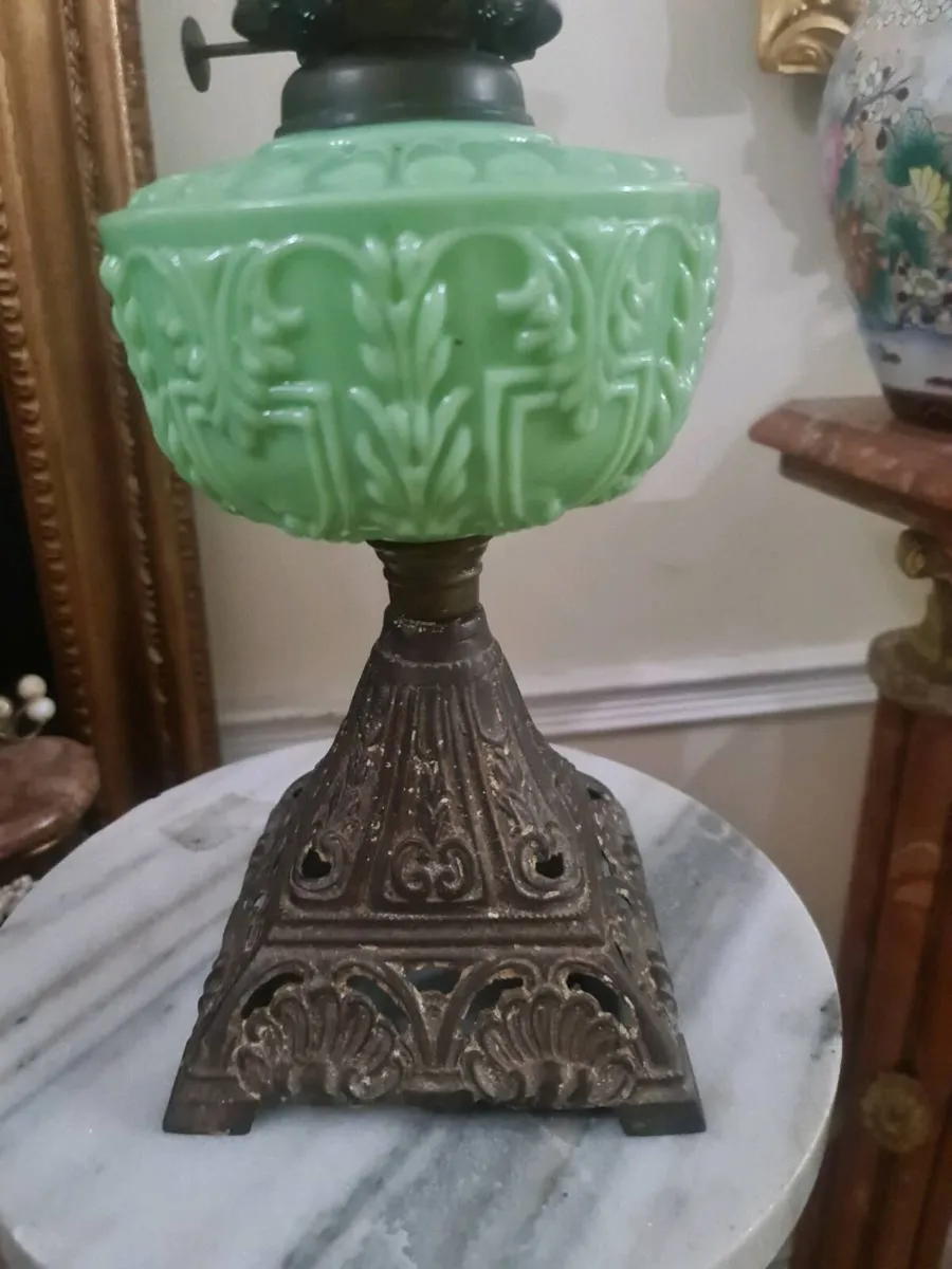 Victorian oil lamp Postage available - Image 3