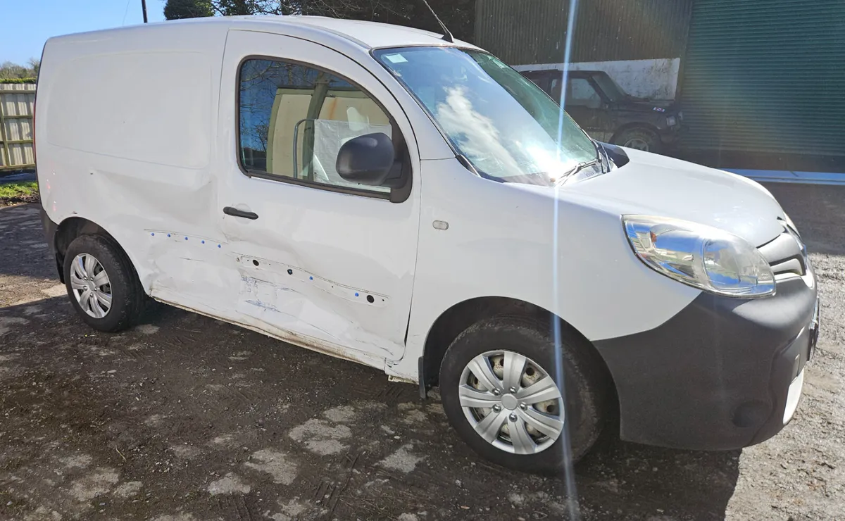Renault Kangoo 2018 1.5d 164km manual - Image 4