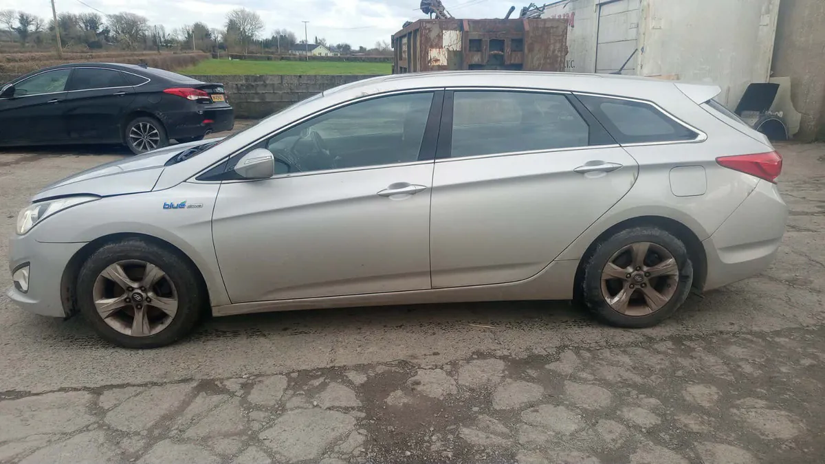 2013 HYUNDAI I40 1.7D FOR BREAKING! - Image 3