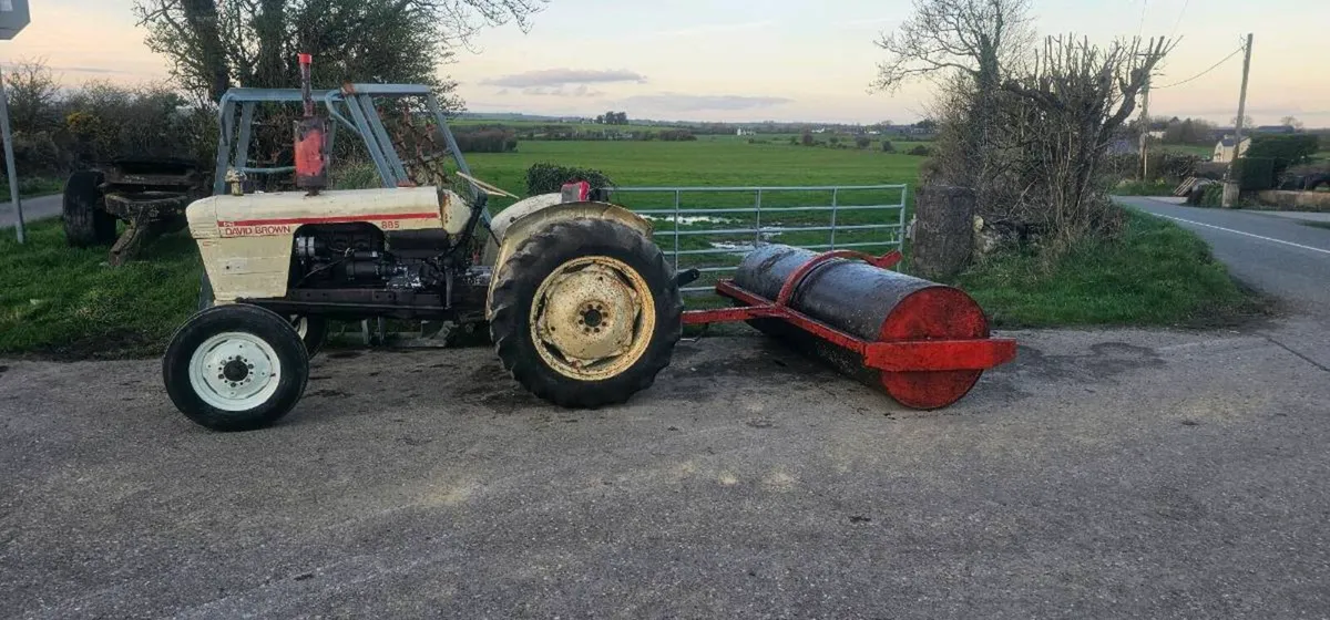 David Brown 885 - Image 1