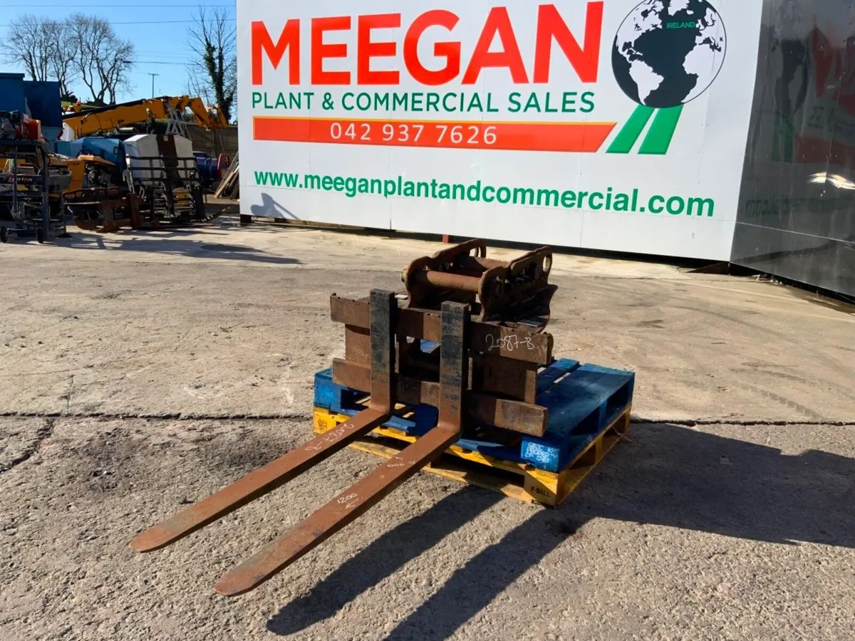 DROMONE PALLET FORKS.....65mm PINS........2087-b. - Image 2