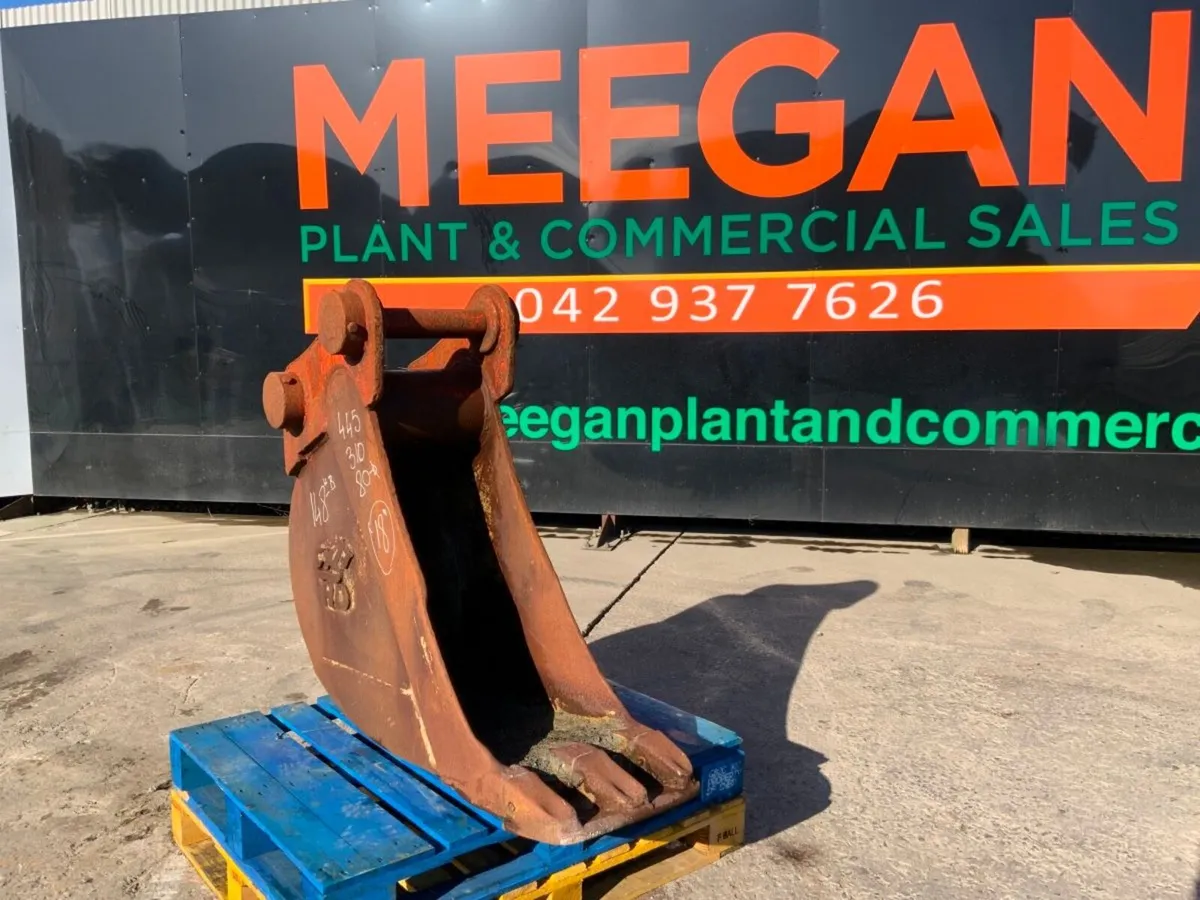 18" DIGGING BUCKET........80mm PINS    148wa. - Image 1