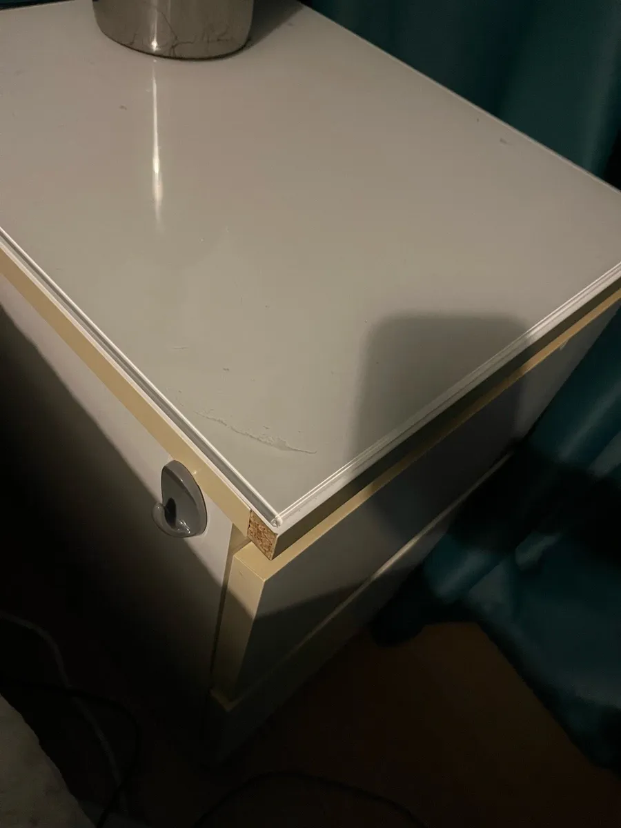 Malm bedside locker - Image 1