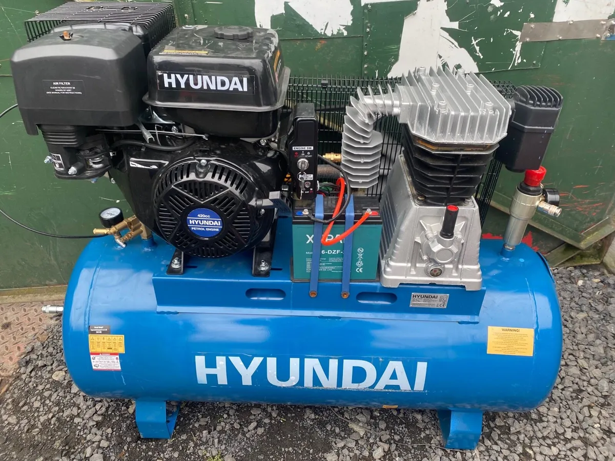 Petrol key start compressor - Image 1