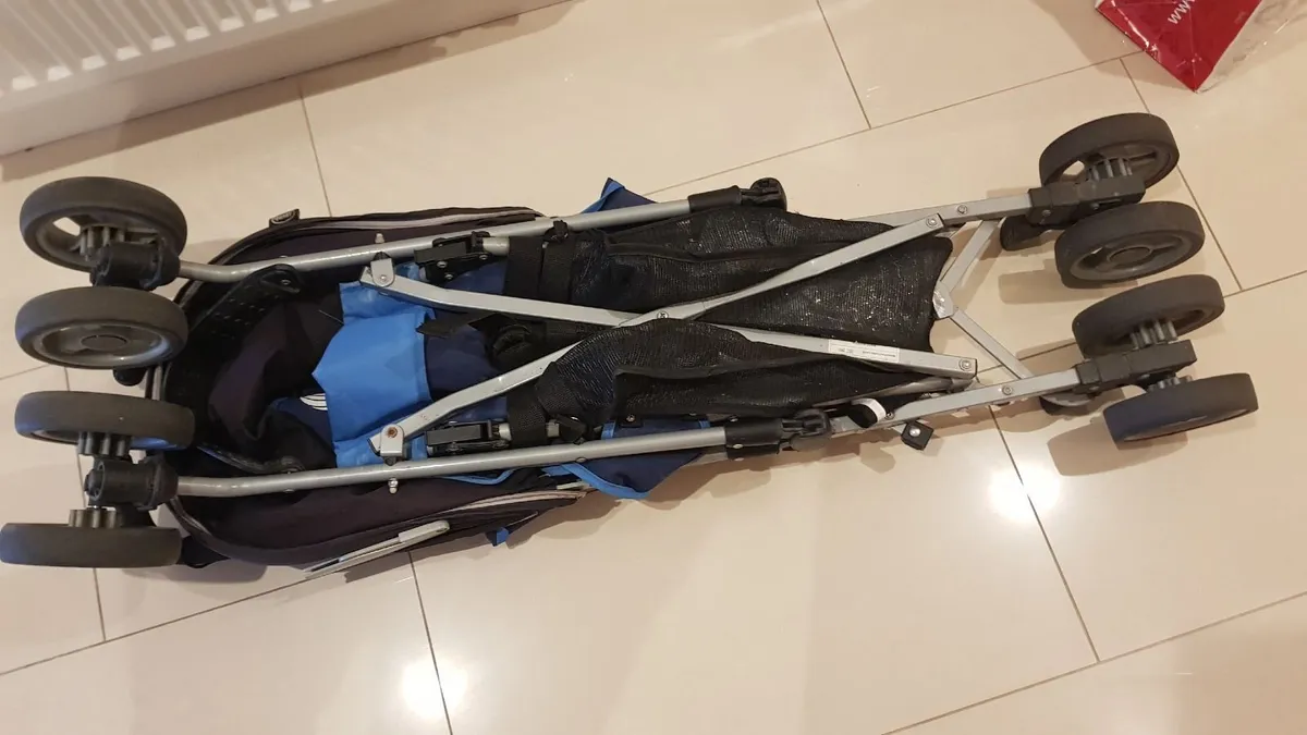 Stroller - Image 3