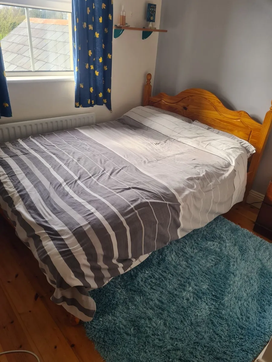 4 foot 6 inch Double Bed - Image 1