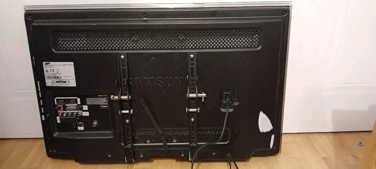 Samsung TV Monitor - Image 4