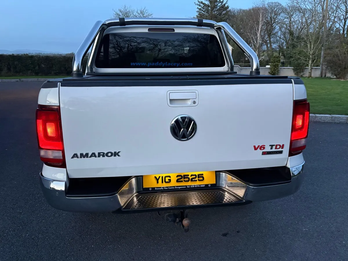 Vw Amarok 3.0 V6 Mint Condition - Image 4