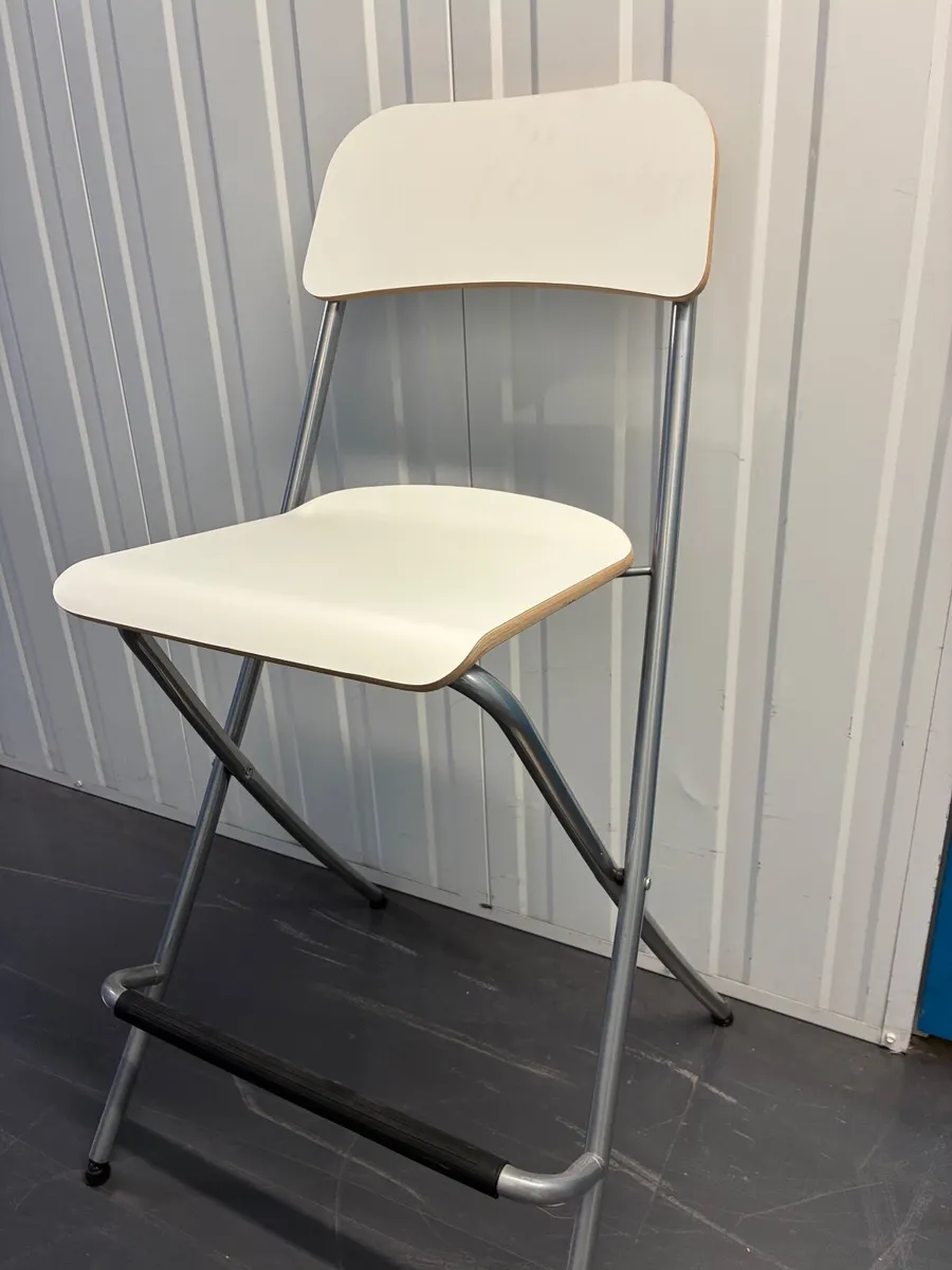 Kitchen counter chair