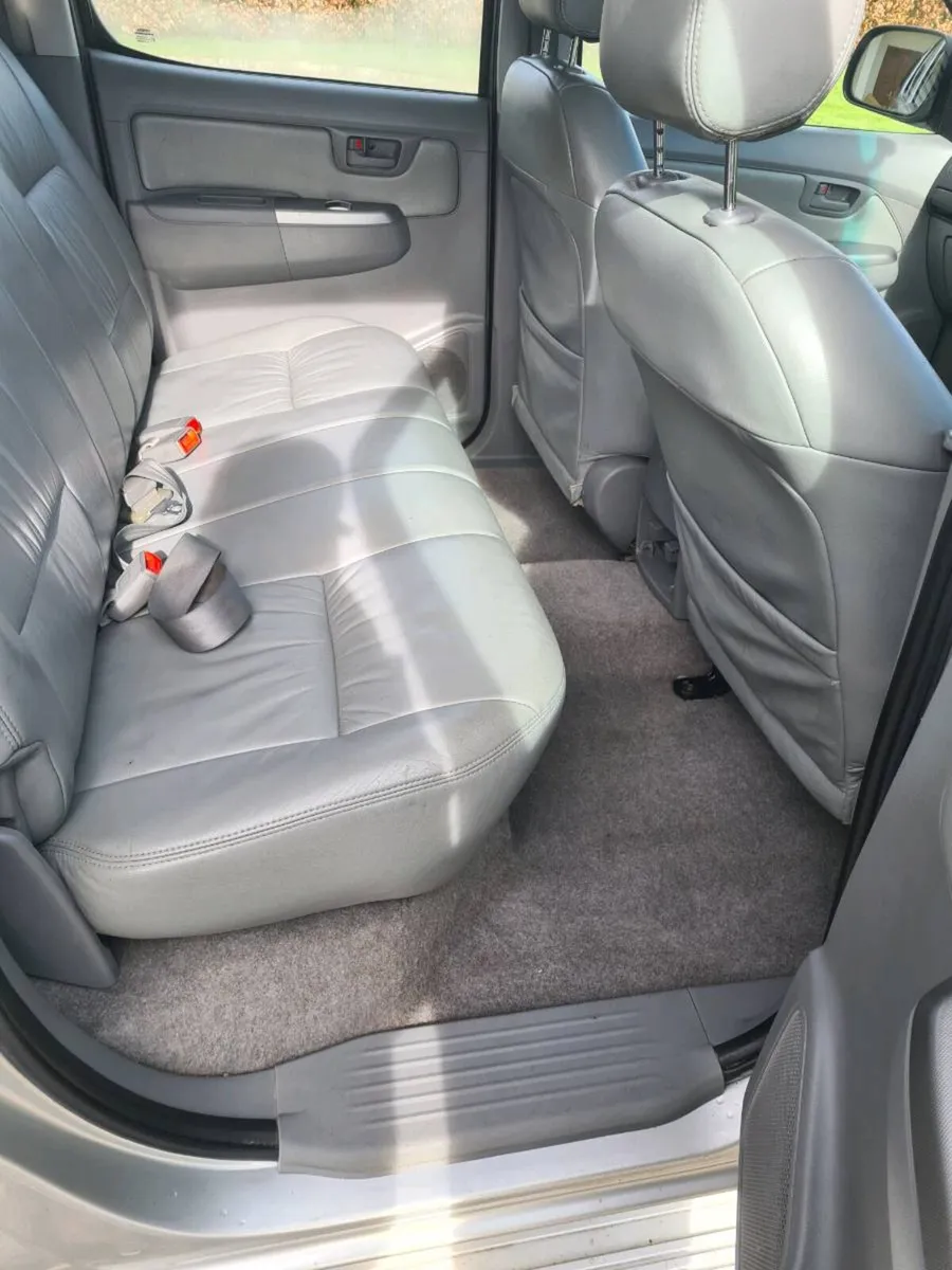 Toyota hilux 08 3.0 D4D - Image 4
