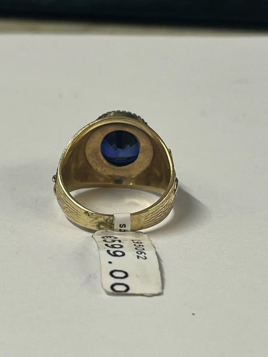 9k gold ring with blue stone - Image 4