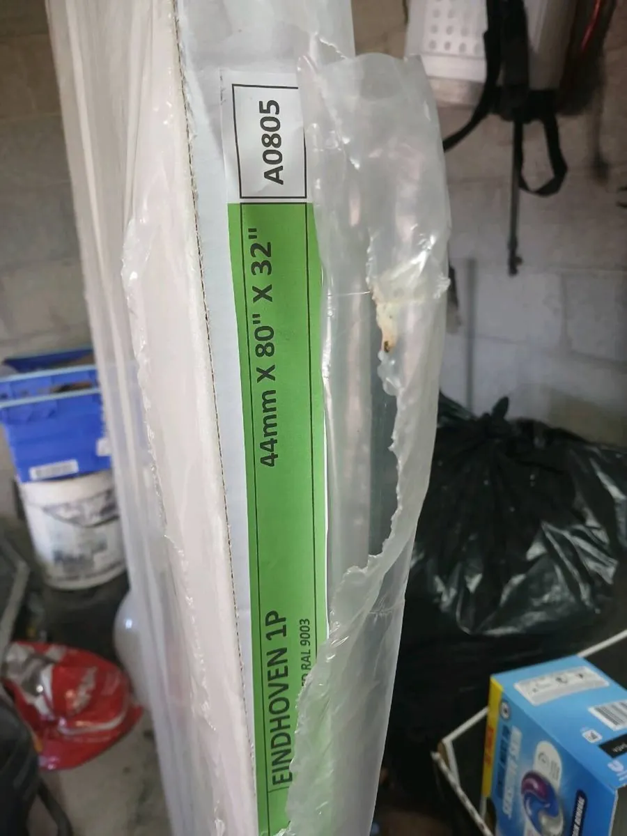 Primed doors small damage - Image 3