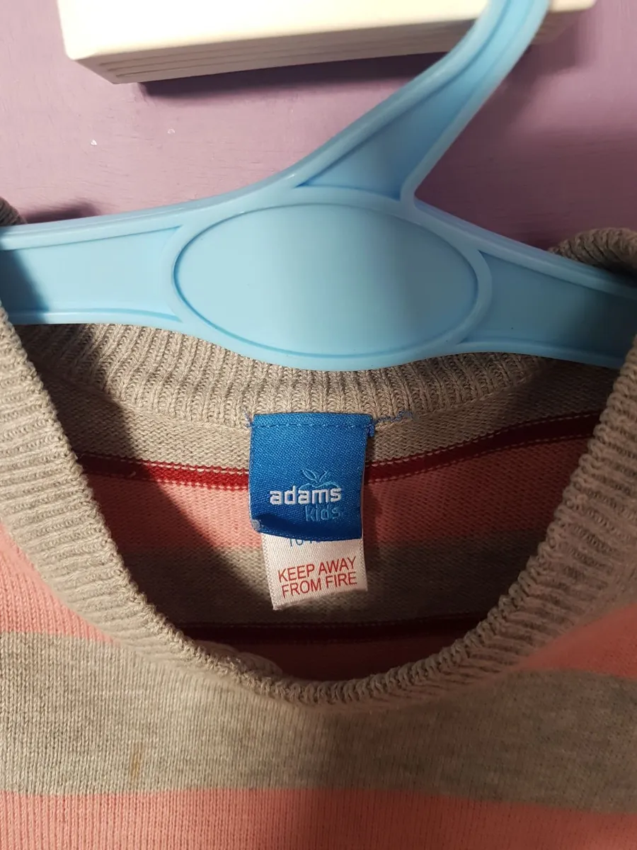 ADAMS 3/4 years old vest like new - Image 3