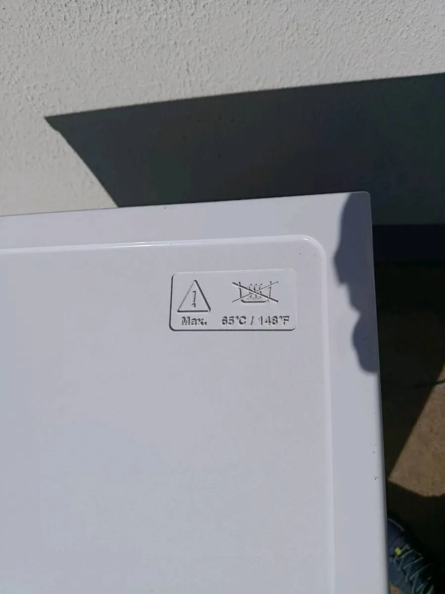 Beko 3 drawer freezer - Image 4