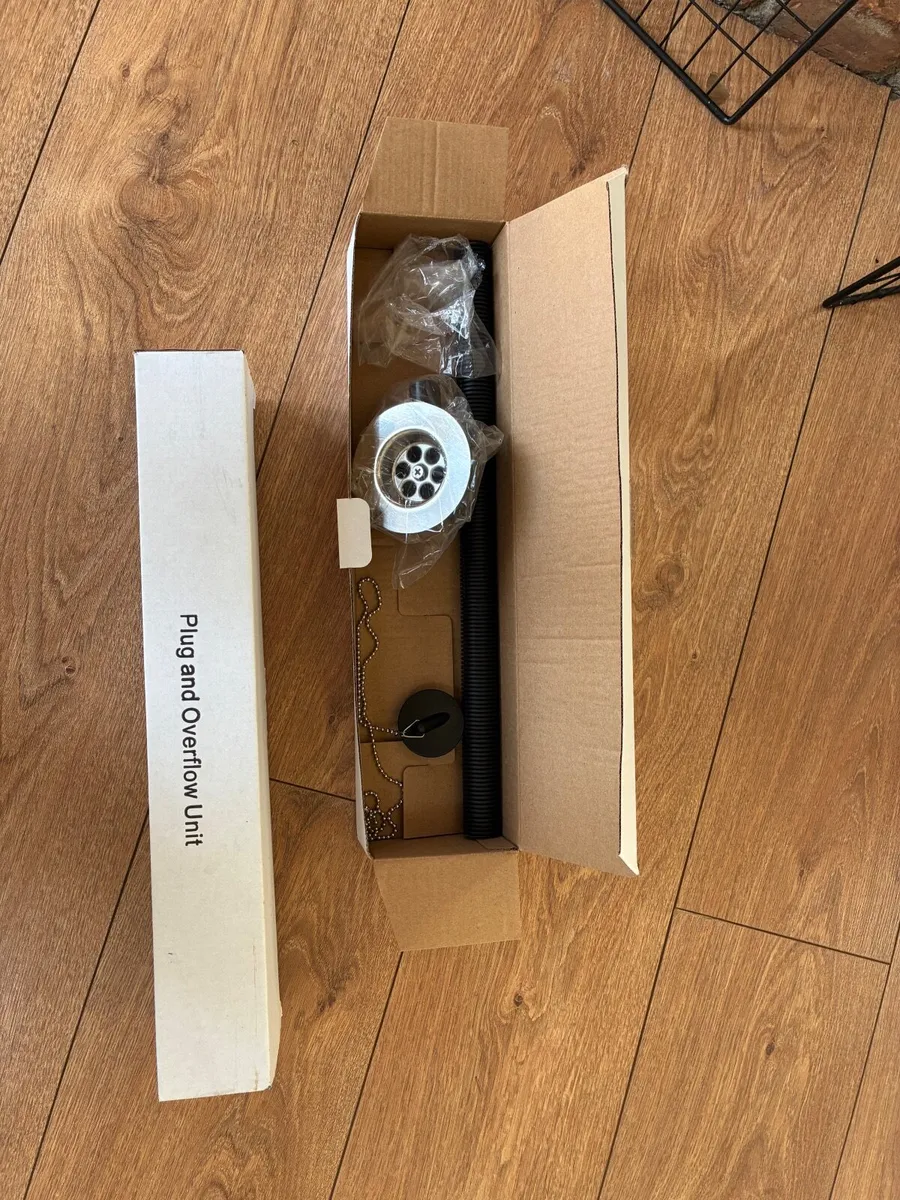 New Stainless steel double sink 2.4m - Image 4