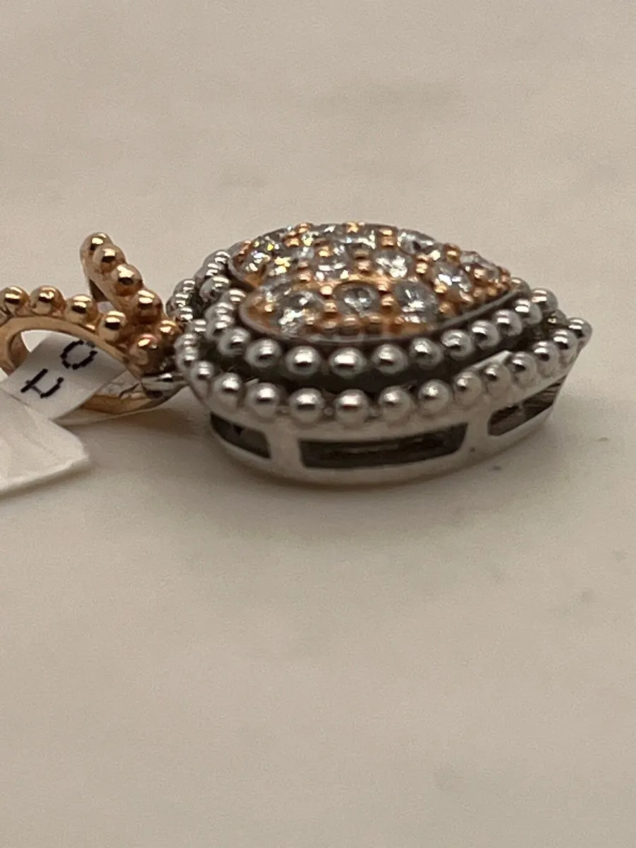 14k white gold heart pendant with diamonds. - Image 4