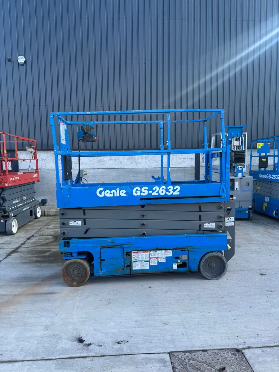Genie Gs2632 Electric Scissor Lift - Image 1