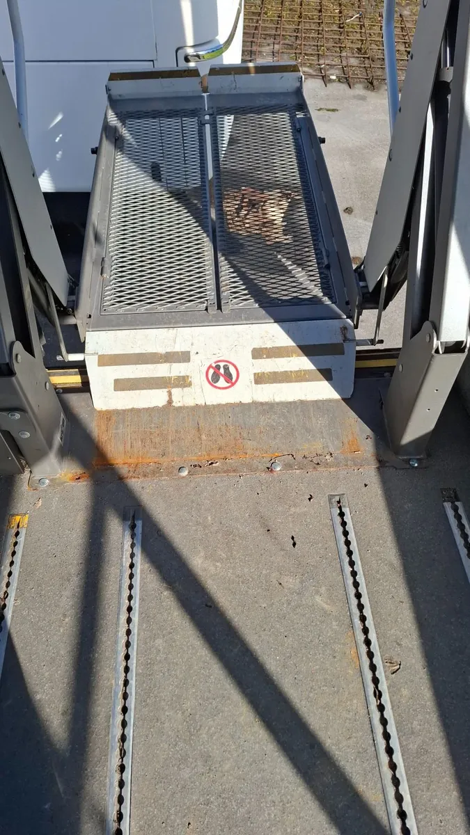 Mercedes-Benz Vario 2007 - Image 3