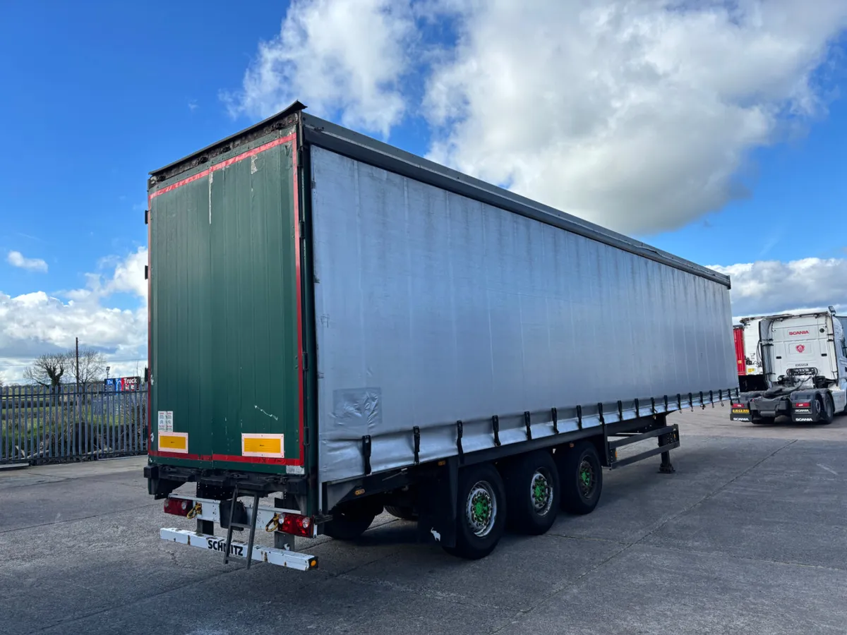 Schmitz Curtainsider 4.2 High Tested SAF axles - Image 1