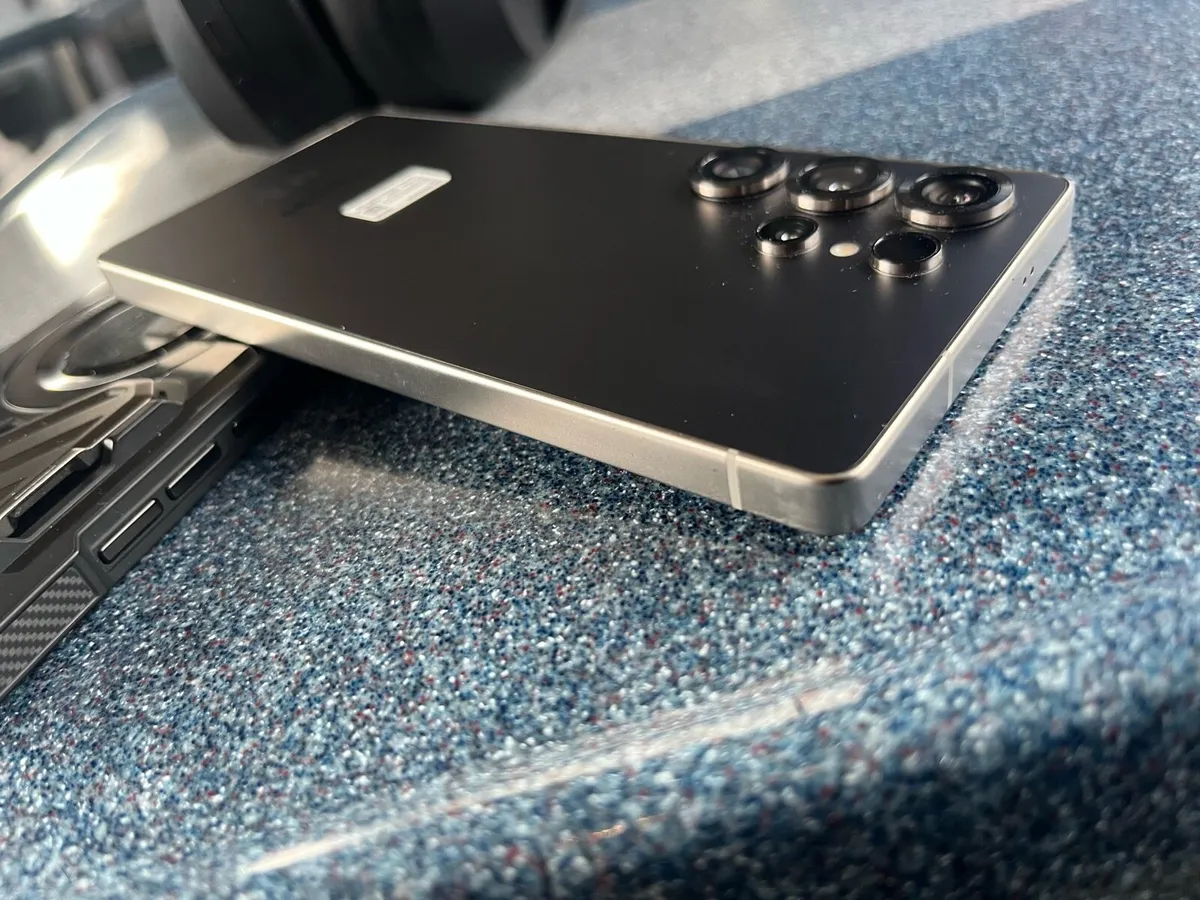 Samsung galaxy S25ultra - Image 2