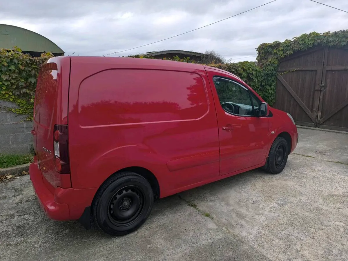 Peugeot partner professional - Image 4