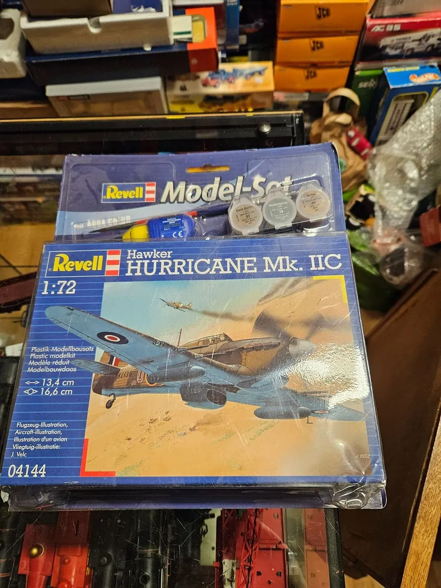 Airfix Revell RAF Hawker Hurricane - Image 3