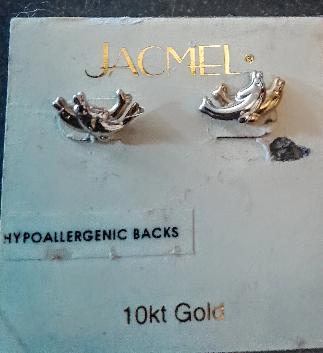 10k gold earrings - Image 2
